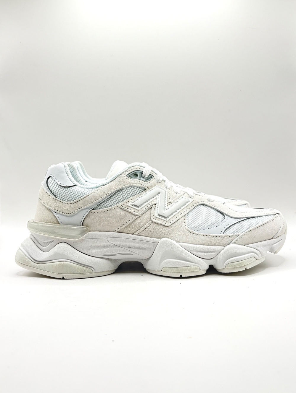 New Balance 9060 Mens 7.5 Womens 9 Reflection Grey White U906027Z New Box